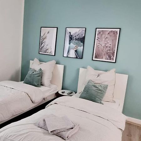 Your Cozy Appartment In Wuppertal: Wupper-Home 2 מראה חיצוני תמונה
