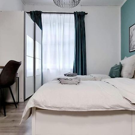 Your Cozy Appartment In Wuppertal: Wupper-Home 2 מראה חיצוני תמונה